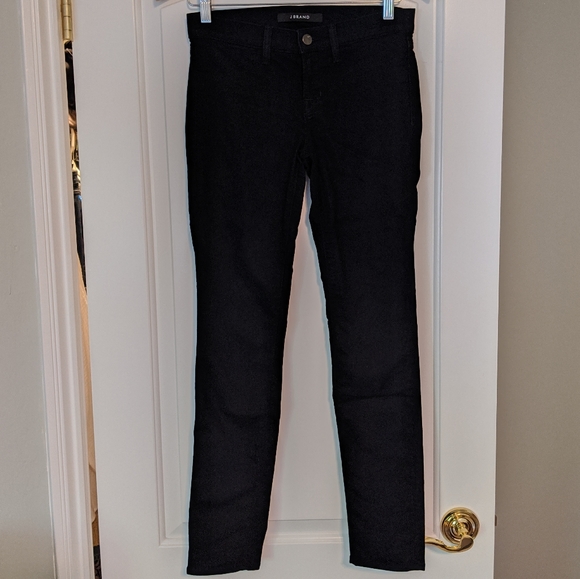 J BRAND Supper Skinny Jeans in Pitch Black - Picture 3 of 8